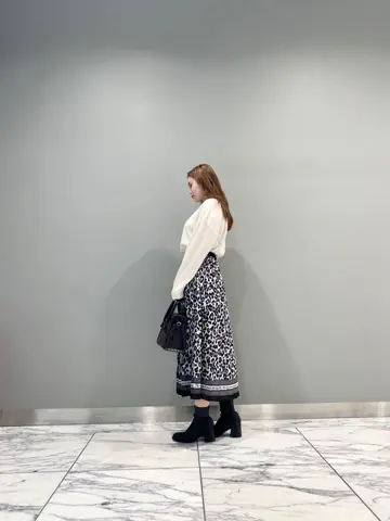 GRACE CONTINENTAL The Banquet 中根　里帆 コーディネート画像