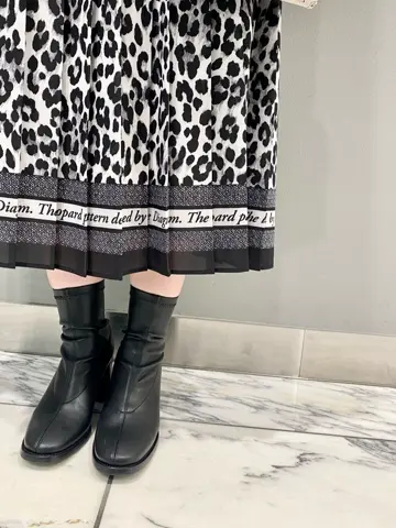 GRACE CONTINENTAL The Banquet 中根　里帆 コーディネート画像