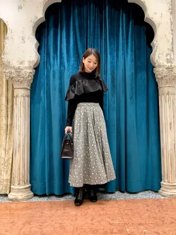 GRACE CONTINENTAL The Banquet eri コーディネート画像