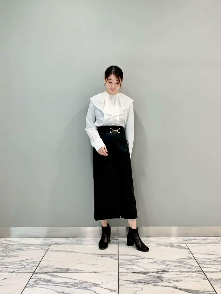 GRACE CONTINENTAL The Banquet eri コーディネート画像