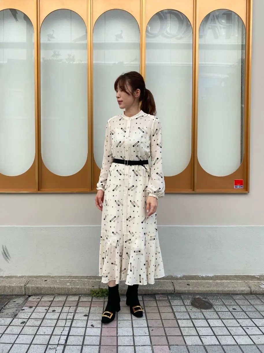 GRACE CONTINENTAL The Banquet 泉　智子 コーディネート画像