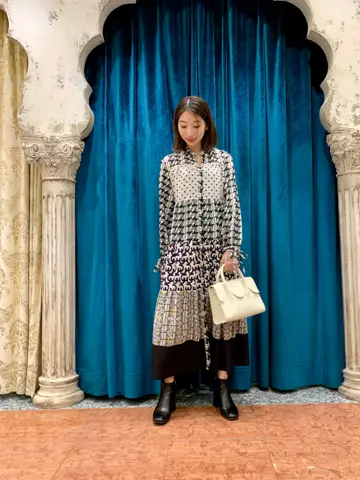 GRACE CONTINENTAL The Banquet eri コーディネート画像