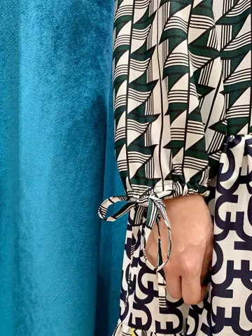 GRACE CONTINENTAL The Banquet eri コーディネート画像