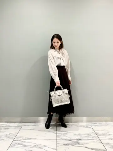 GRACE CONTINENTAL The Banquet eri コーディネート画像