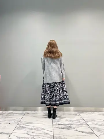 GRACE CONTINENTAL The Banquet 中根　里帆 コーディネート画像