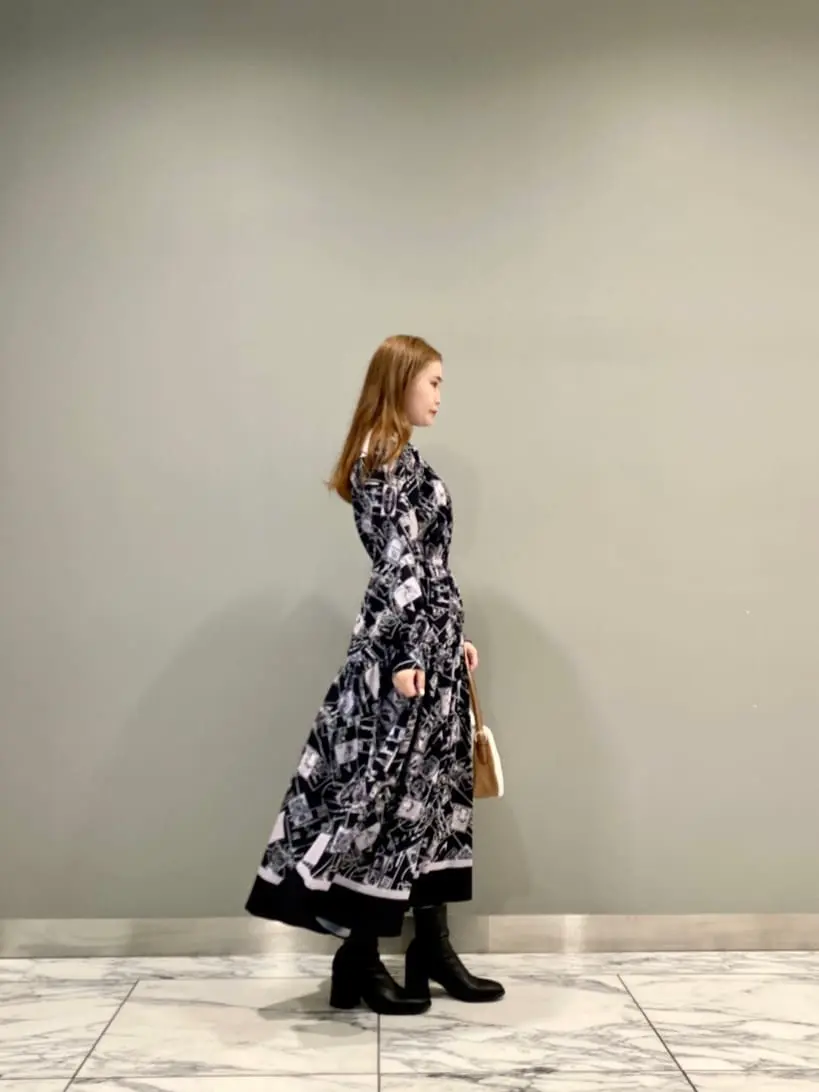 GRACE CONTINENTAL The Banquet 中根　里帆 コーディネート画像