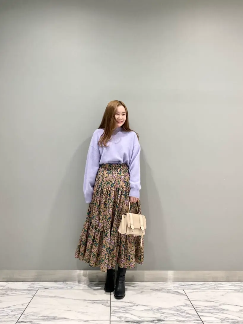 GRACE CONTINENTAL The Banquet 中根　里帆 コーディネート画像