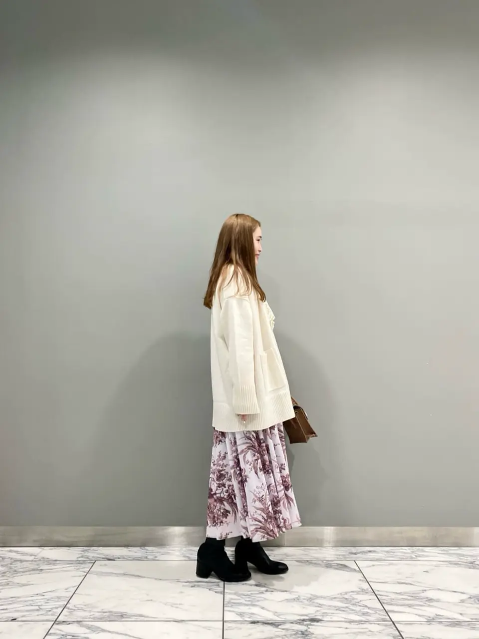 GRACE CONTINENTAL The Banquet 中根　里帆 コーディネート画像