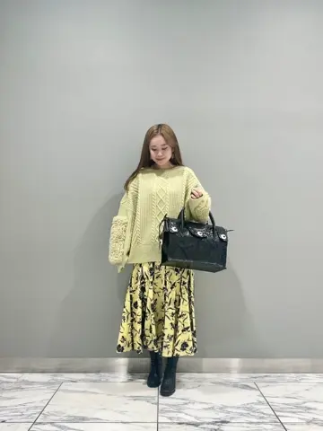 GRACE CONTINENTAL The Banquet 中根　里帆 コーディネート画像