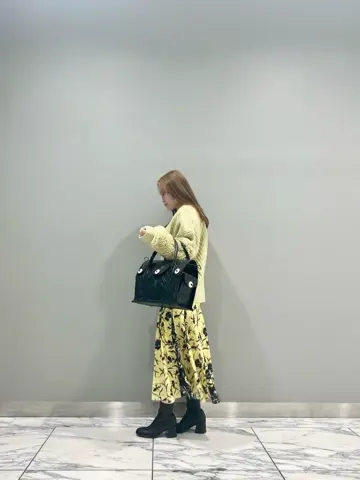 GRACE CONTINENTAL The Banquet 中根　里帆 コーディネート画像