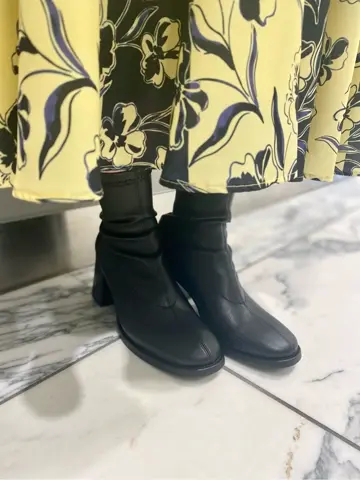 GRACE CONTINENTAL The Banquet 中根　里帆 コーディネート画像