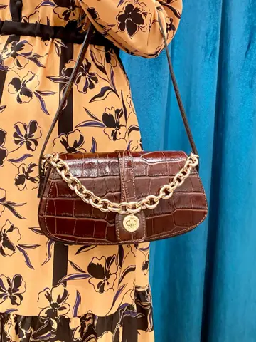 GRACE CONTINENTAL The Banquet 中根　里帆 コーディネート画像