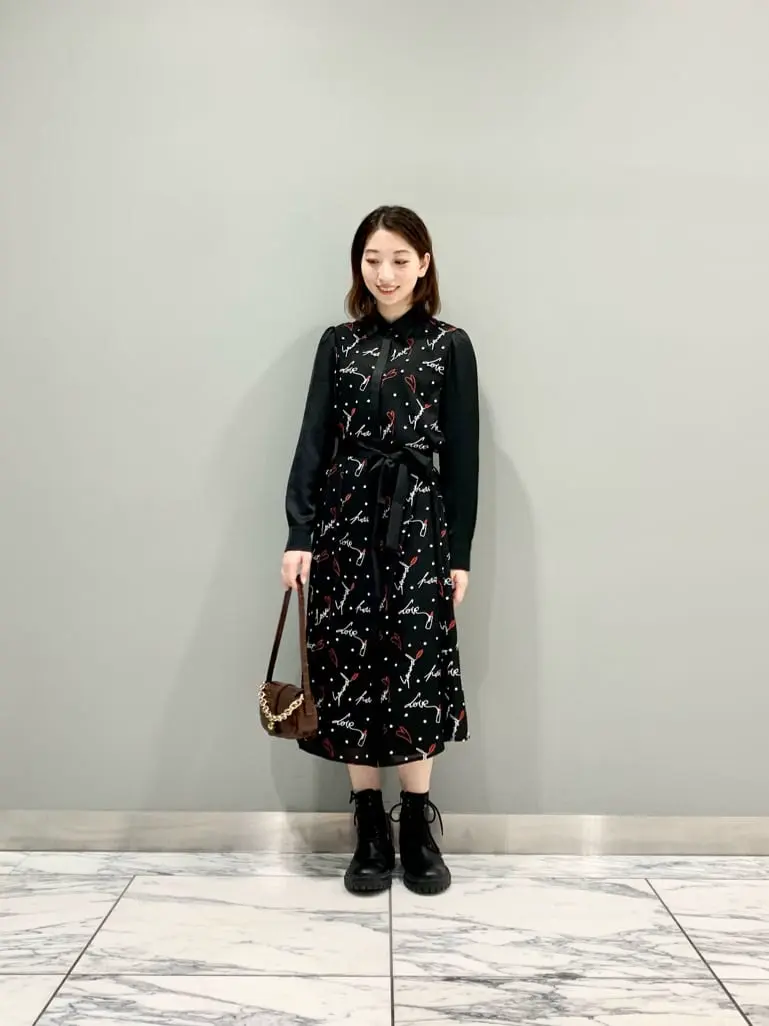 GRACE CONTINENTAL The Banquet eri コーディネート画像