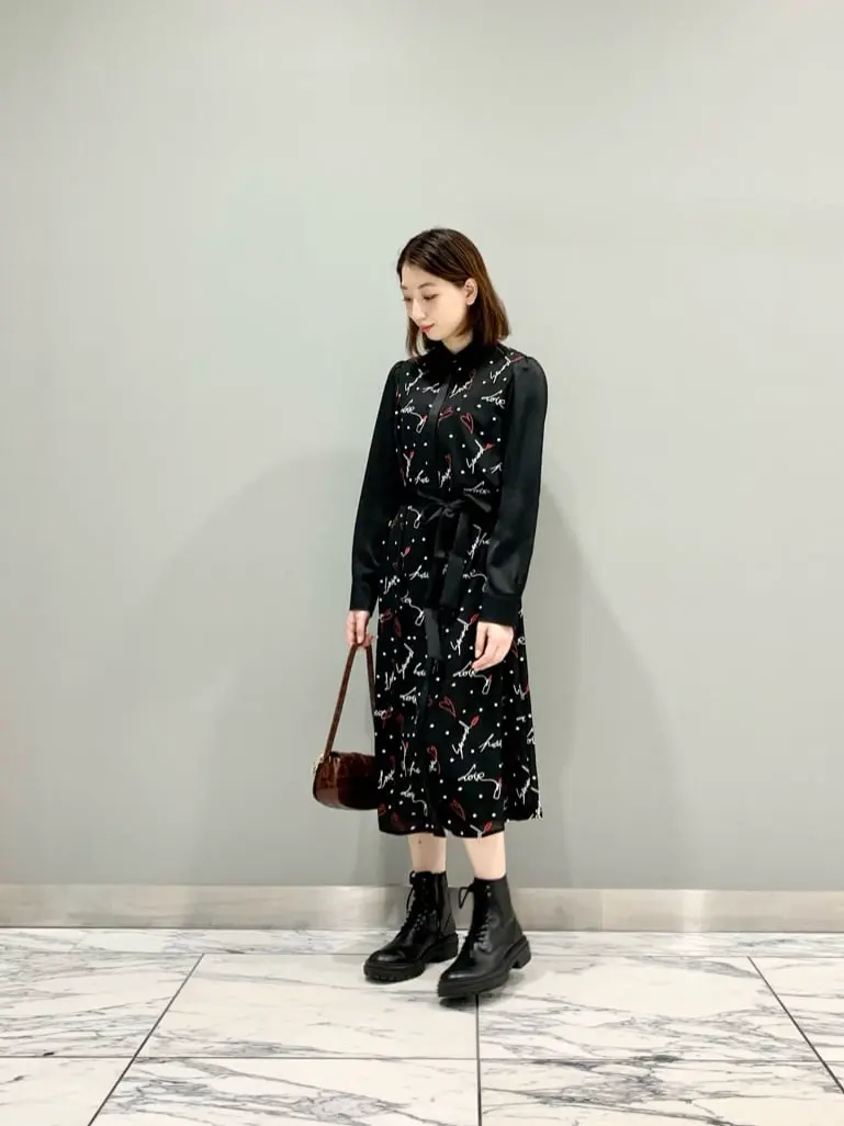 GRACE CONTINENTAL The Banquet eri コーディネート画像