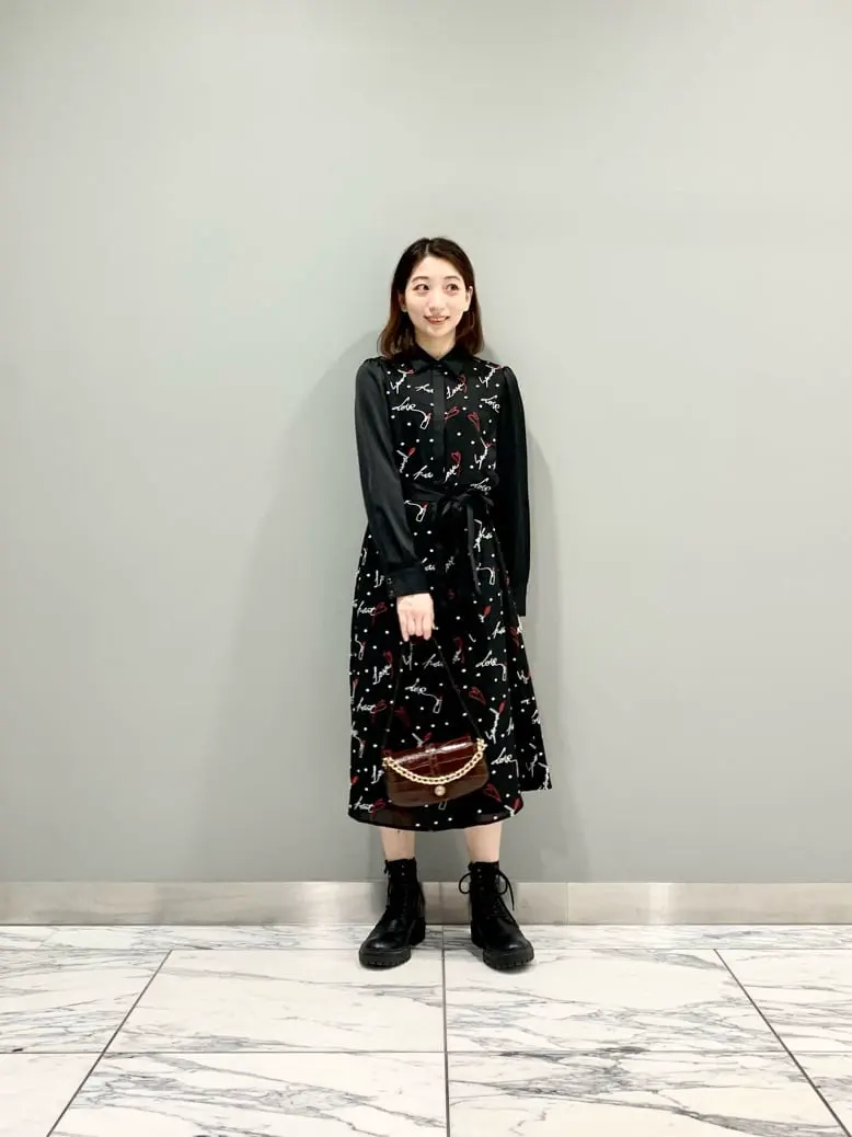 GRACE CONTINENTAL The Banquet eri コーディネート画像