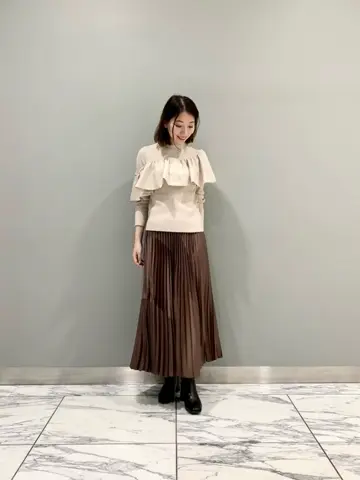 GRACE CONTINENTAL The Banquet eri コーディネート画像