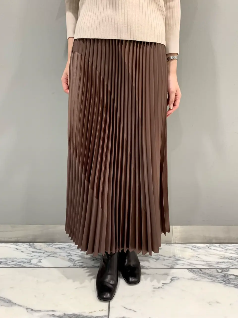 GRACE CONTINENTAL The Banquet eri コーディネート画像