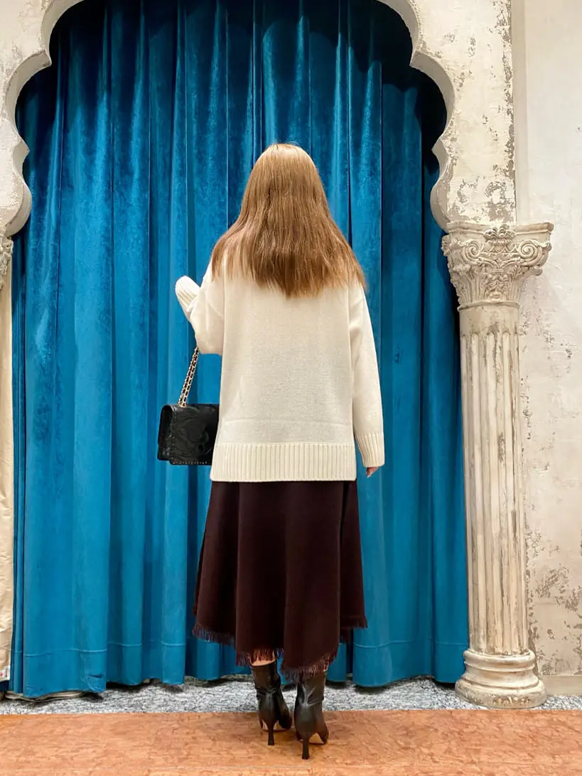 GRACE CONTINENTAL The Banquet 中根　里帆 コーディネート画像