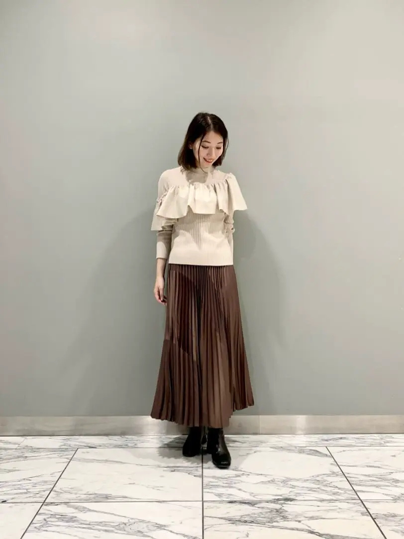 GRACE CONTINENTAL The Banquet eri コーディネート画像