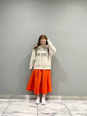 GRACE CONTINENTAL The Banquet 中根　里帆 コーディネート画像