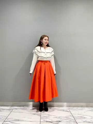 GRACE CONTINENTAL The Banquet 中根　里帆 コーディネート画像