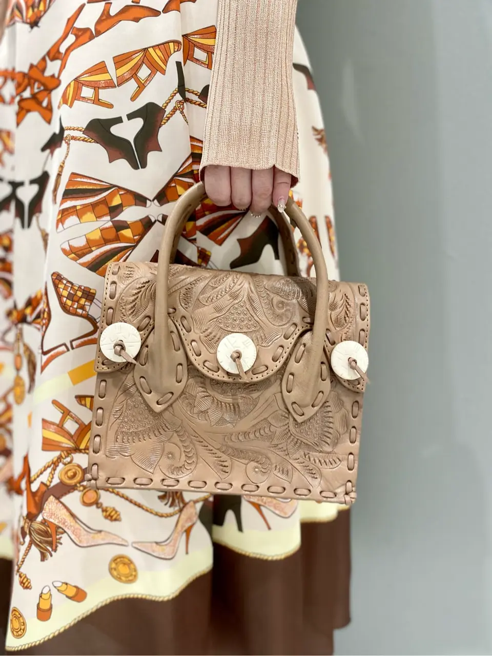 GRACE CONTINENTAL The Banquet 中根　里帆 コーディネート画像