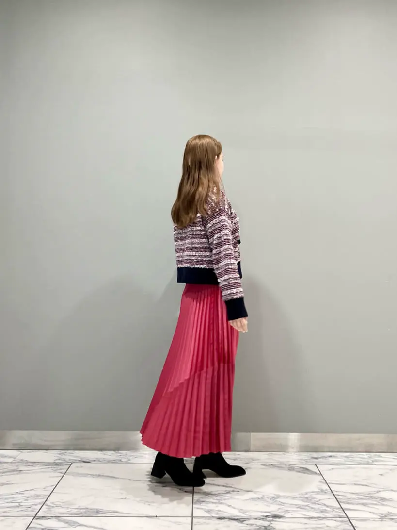 GRACE CONTINENTAL The Banquet 中根　里帆 コーディネート画像