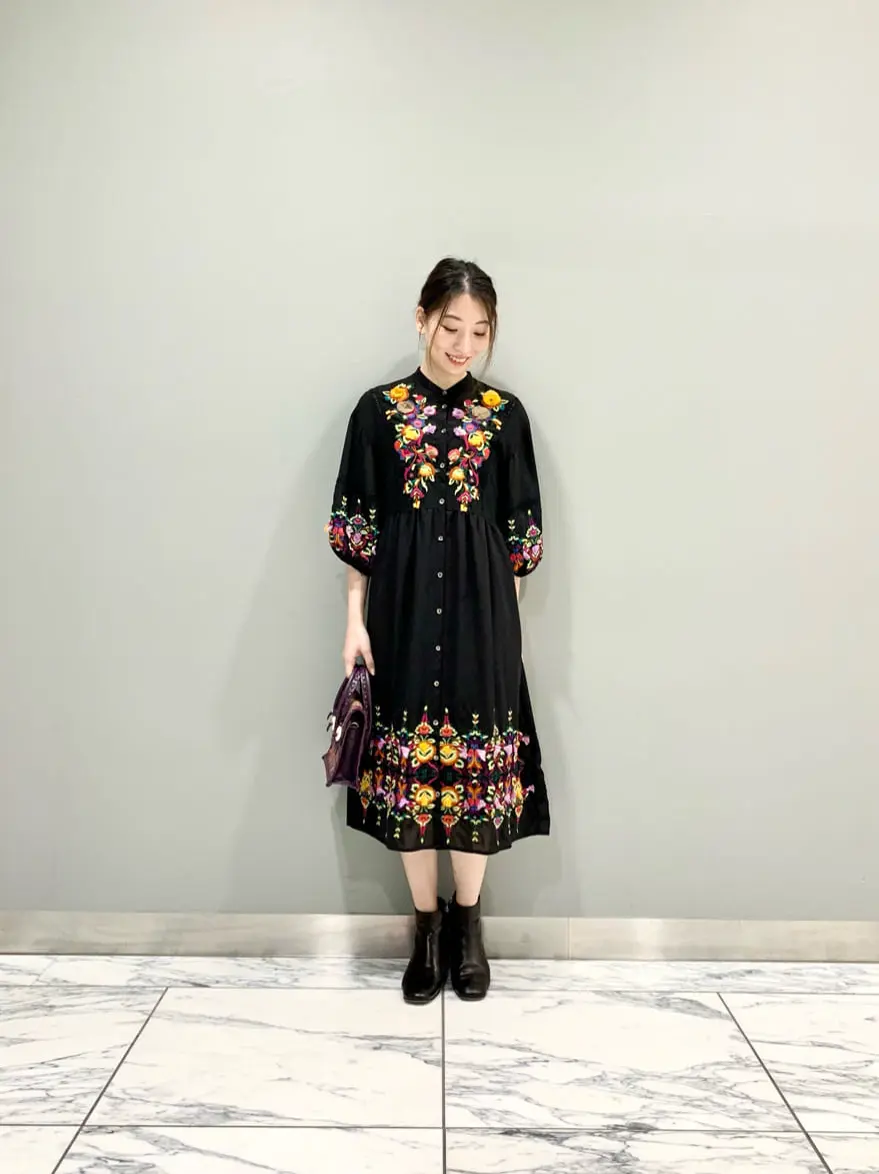 GRACE CONTINENTAL The Banquet eri コーディネート画像