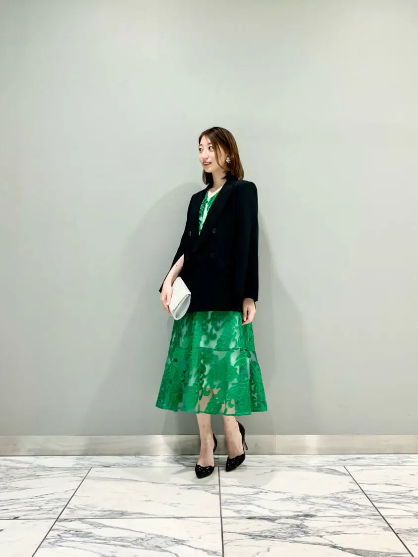 GRACE CONTINENTAL The Banquet eri コーディネート画像