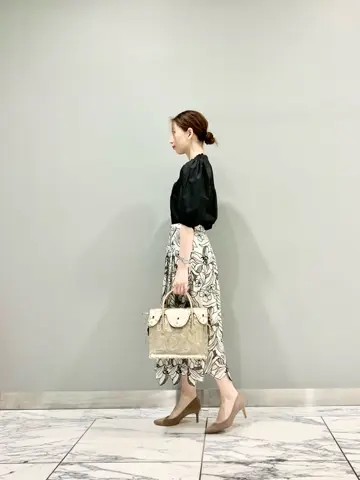 GRACE CONTINENTAL The Banquet eri コーディネート画像