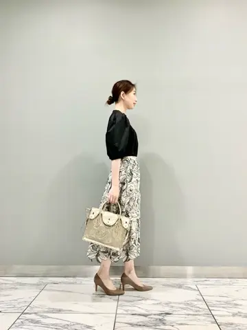 GRACE CONTINENTAL The Banquet eri コーディネート画像