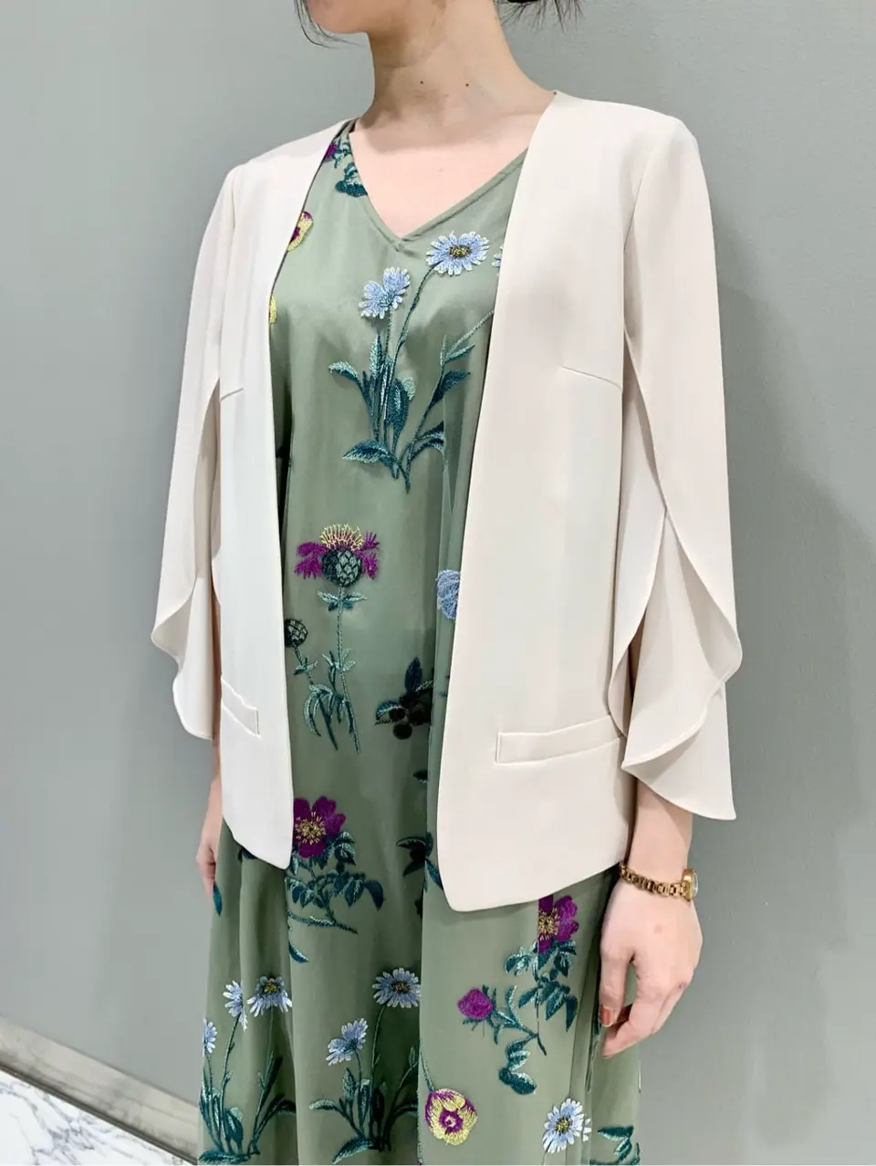 GRACE CONTINENTAL The Banquet eri コーディネート画像