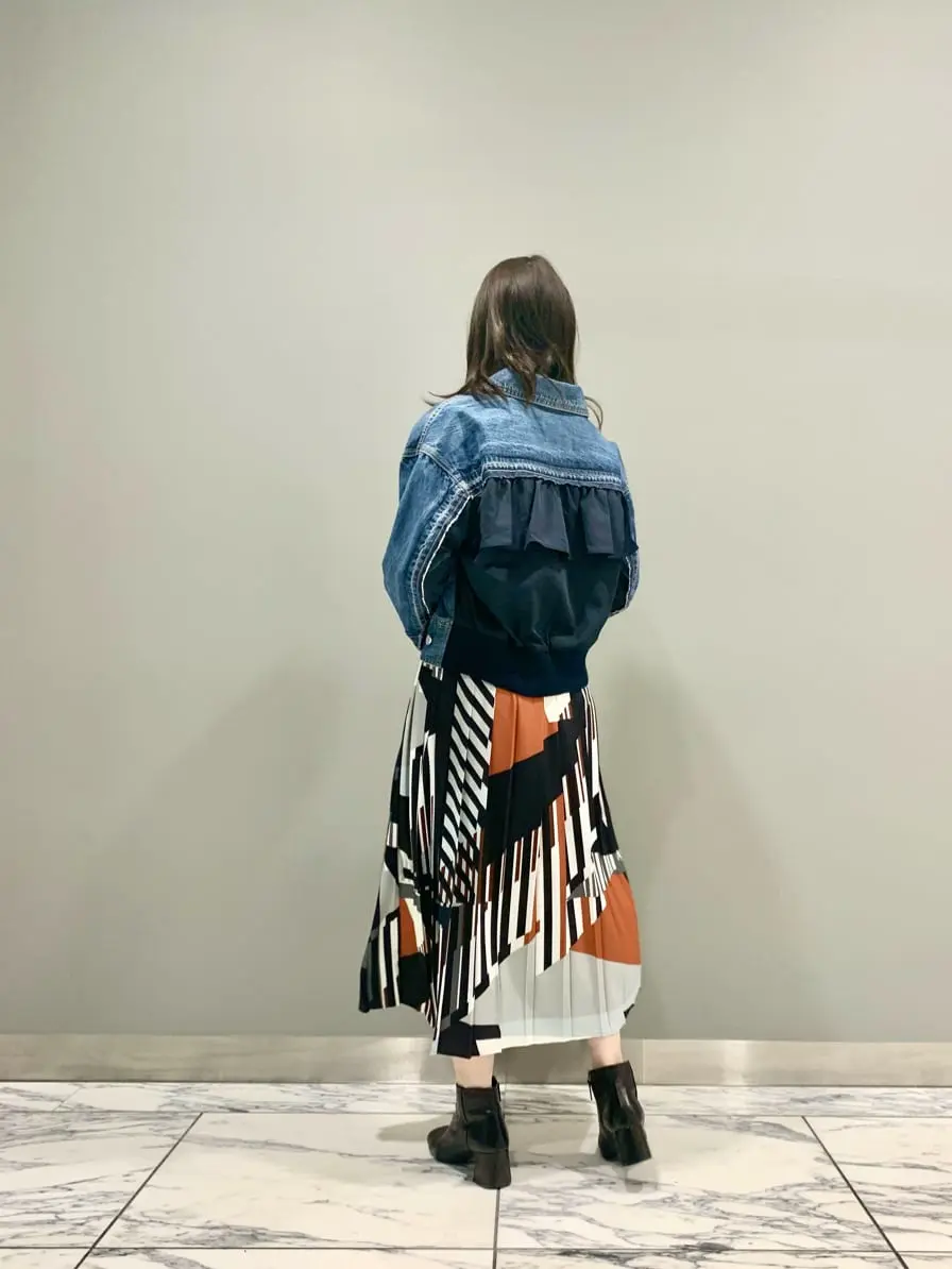 GRACE CONTINENTAL The Banquet eri コーディネート画像