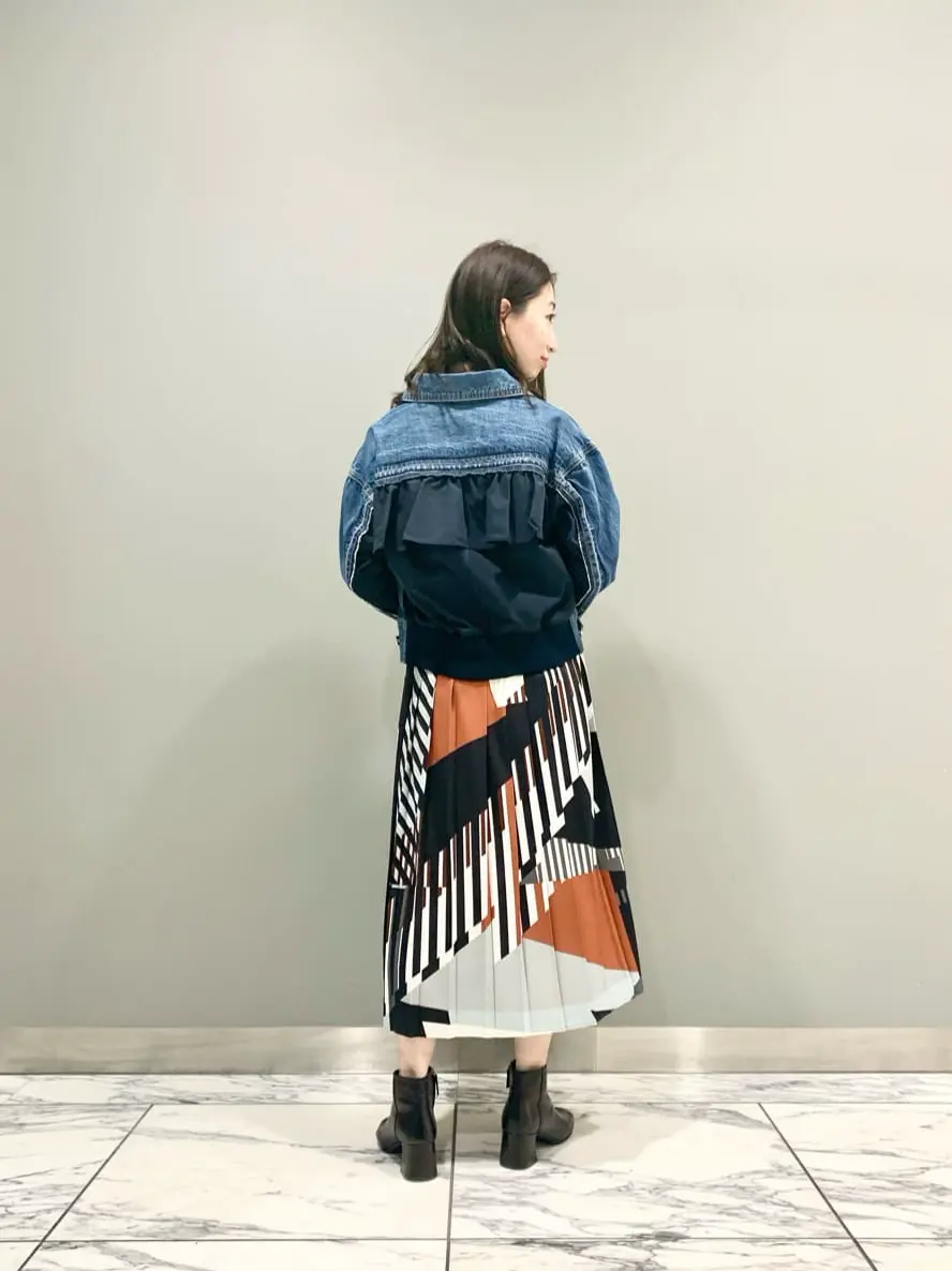 GRACE CONTINENTAL The Banquet eri コーディネート画像