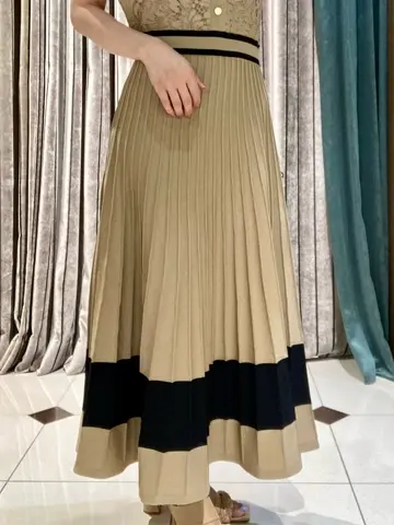 GRACE CONTINENTAL The Banquet FUKUSHIMA YURIE コーディネート画像