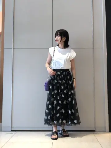 GRACE CONTINENTAL The Banquet 尾田亜沙美 コーディネート画像