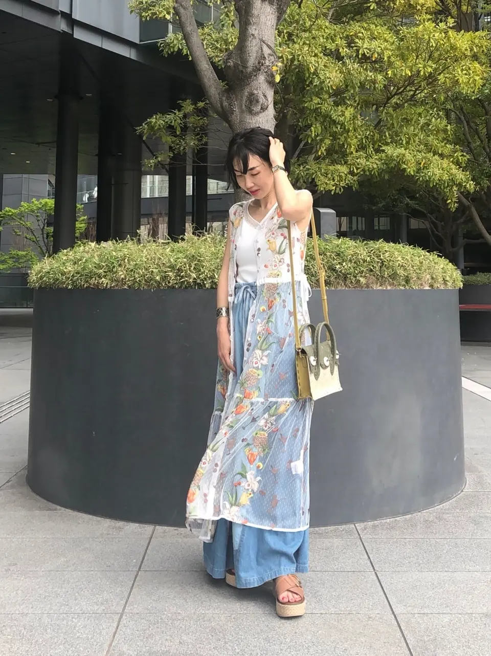 GRACE CONTINENTAL The Banquet 尾田亜沙美 コーディネート画像