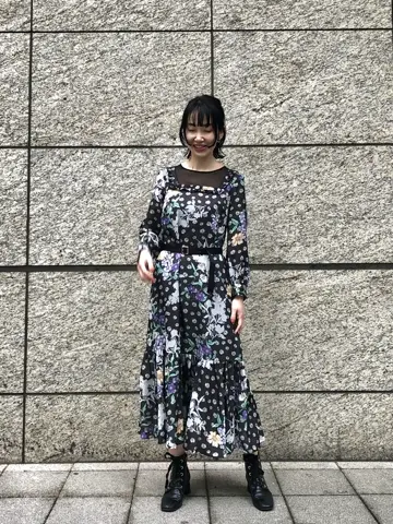 GRACE CONTINENTAL The Banquet 尾田亜沙美 コーディネート画像