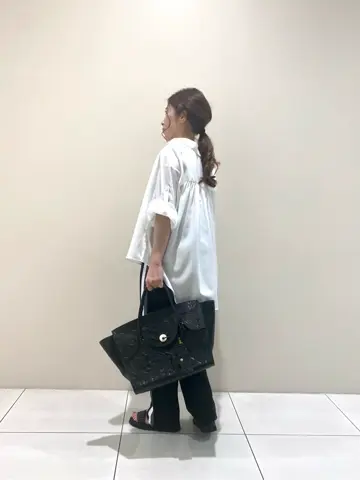 GRACE CONTINENTAL The Banquet 泉　智子 コーディネート画像