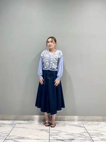 GRACE CONTINENTAL The Banquet 中根　里帆 コーディネート画像