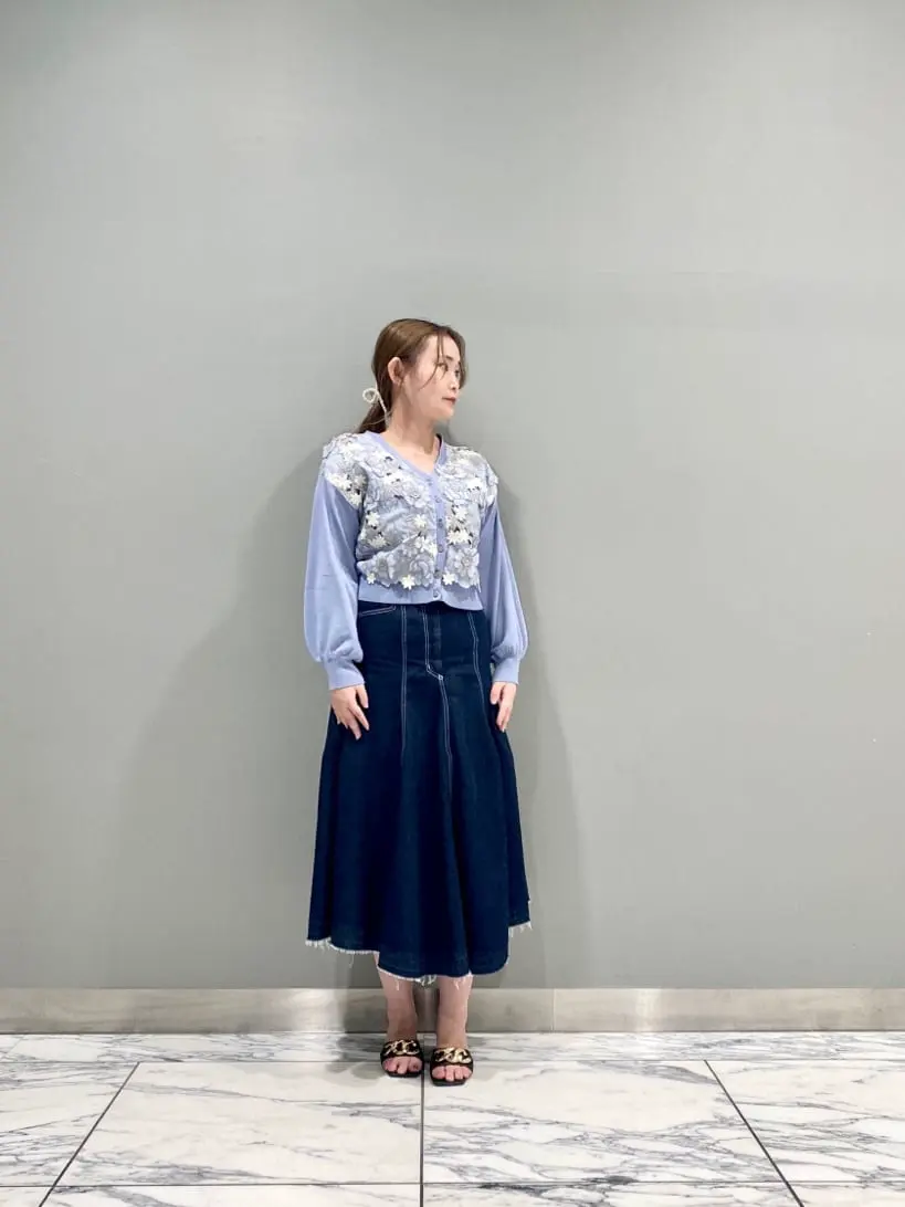 GRACE CONTINENTAL The Banquet 中根　里帆 コーディネート画像