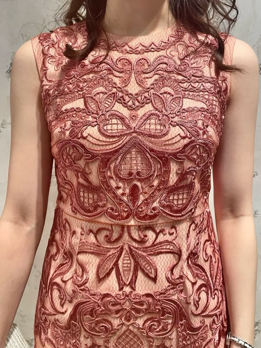 GRACE CONTINENTAL The Banquet Suzuka コーディネート画像