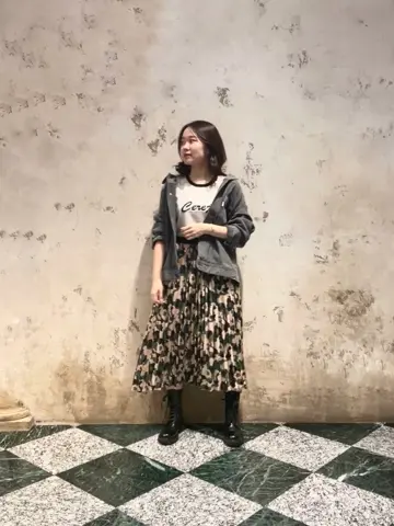 GRACE CONTINENTAL The Banquet Suzuka コーディネート画像