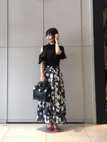 GRACE CONTINENTAL The Banquet 尾田亜沙美 コーディネート画像