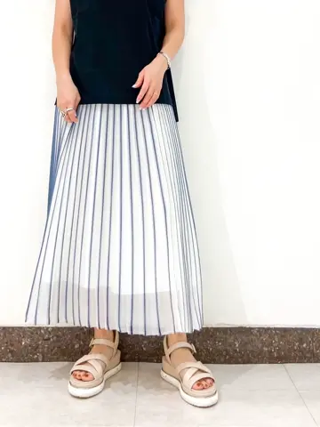 GRACE CONTINENTAL The Banquet 古川温子 コーディネート画像