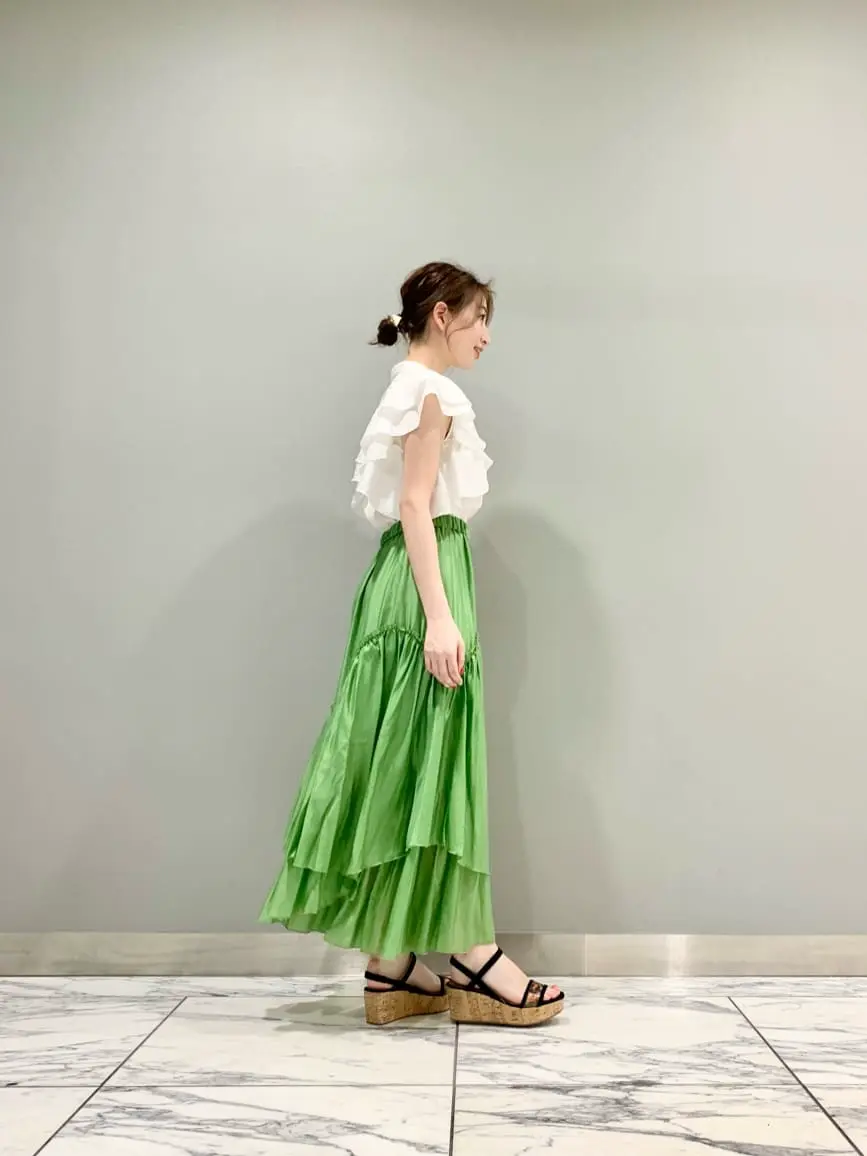 GRACE CONTINENTAL The Banquet eri コーディネート画像