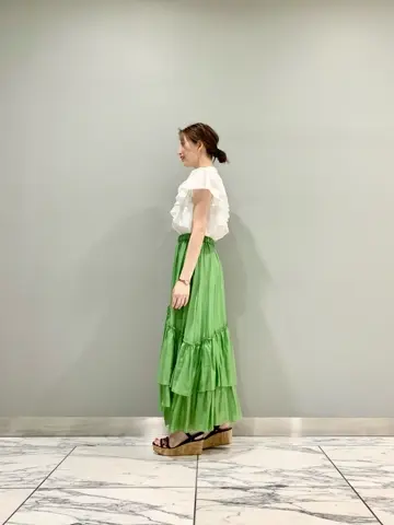 GRACE CONTINENTAL The Banquet eri コーディネート画像