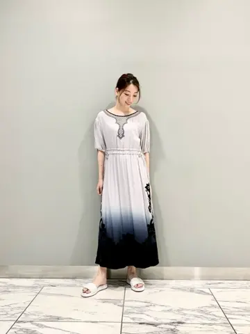 GRACE CONTINENTAL The Banquet eri コーディネート画像