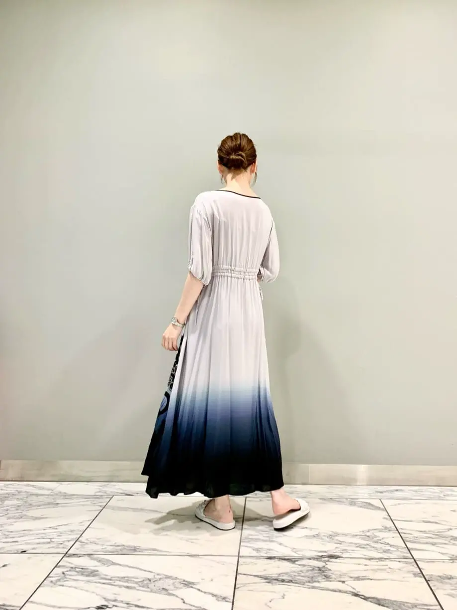 GRACE CONTINENTAL The Banquet eri コーディネート画像