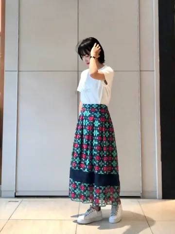 GRACE CONTINENTAL The Banquet 尾田亜沙美 コーディネート画像